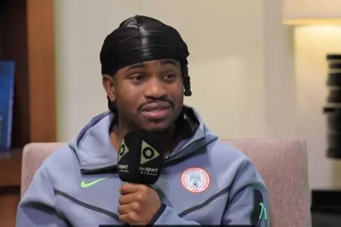 لوكمان: محمد صلاح رمز لأفريقيا.. ولا يمكنني الحديث عن أزمته مع ليفربول